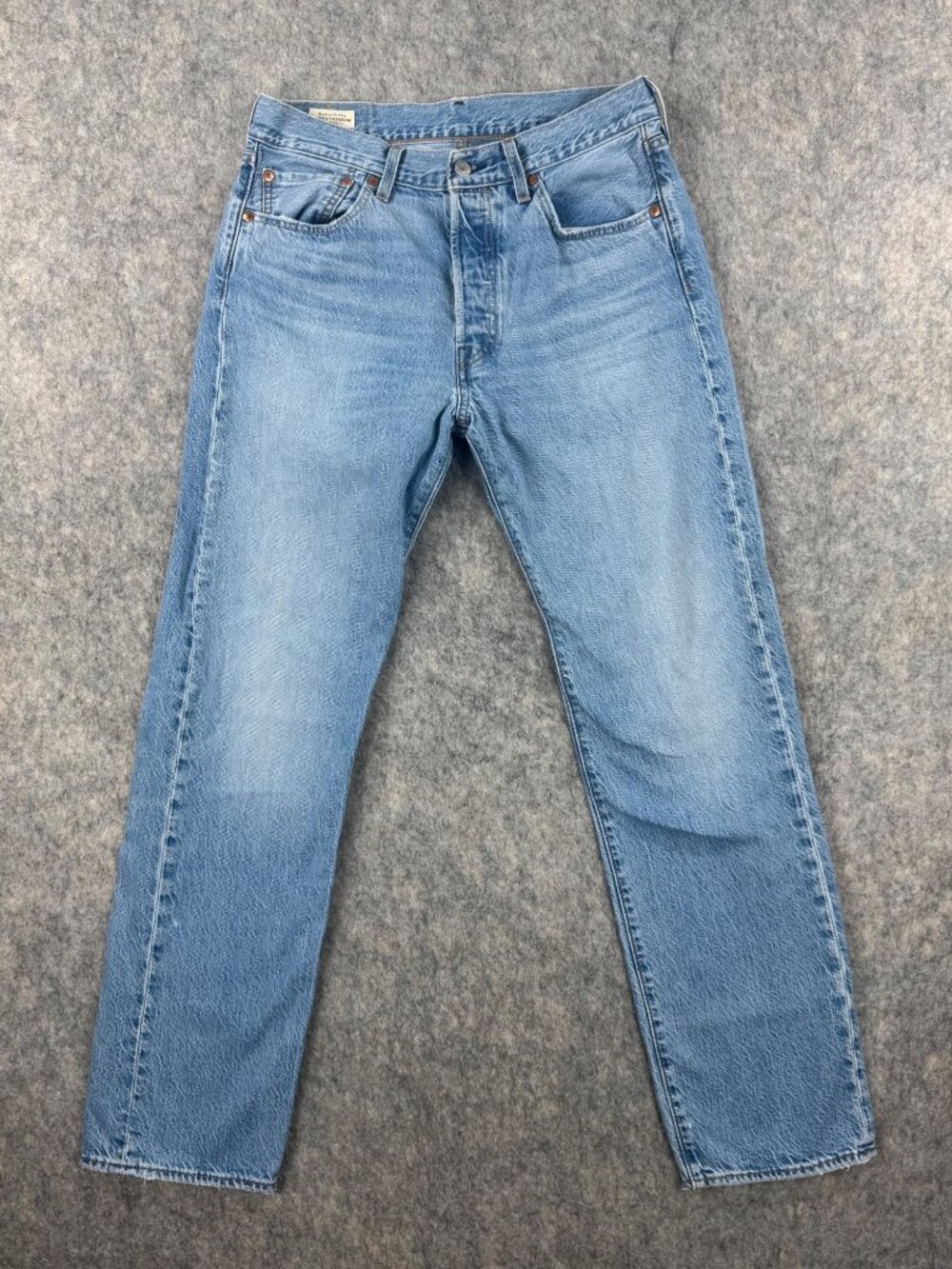 Levi’s 501 Mens Jeans 32x32 Medium Wash Actual 32x30 Cotton Lyocell
